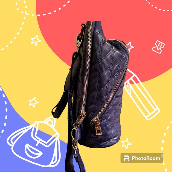 DKNY NWOT Blue Leather backpack - Picture 3 of 6